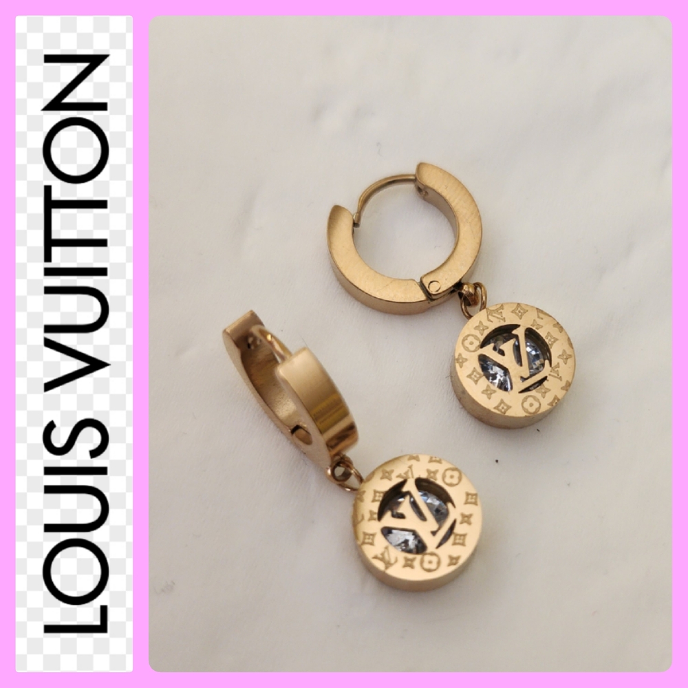 Louis Vuitton Fashion Gold Hoop Earrings